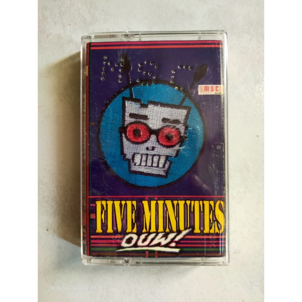 kaset pita FIVE MINUTES "ouw"