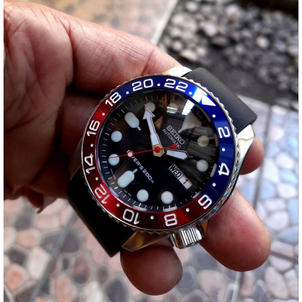 seiko pepsi mod srpd style 4r36 original movement automatic