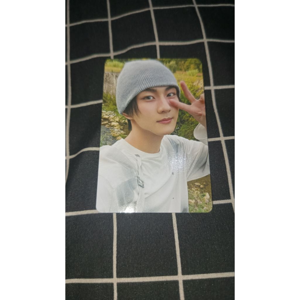 PC OFFICIAL ENHYPEN JUNGWON