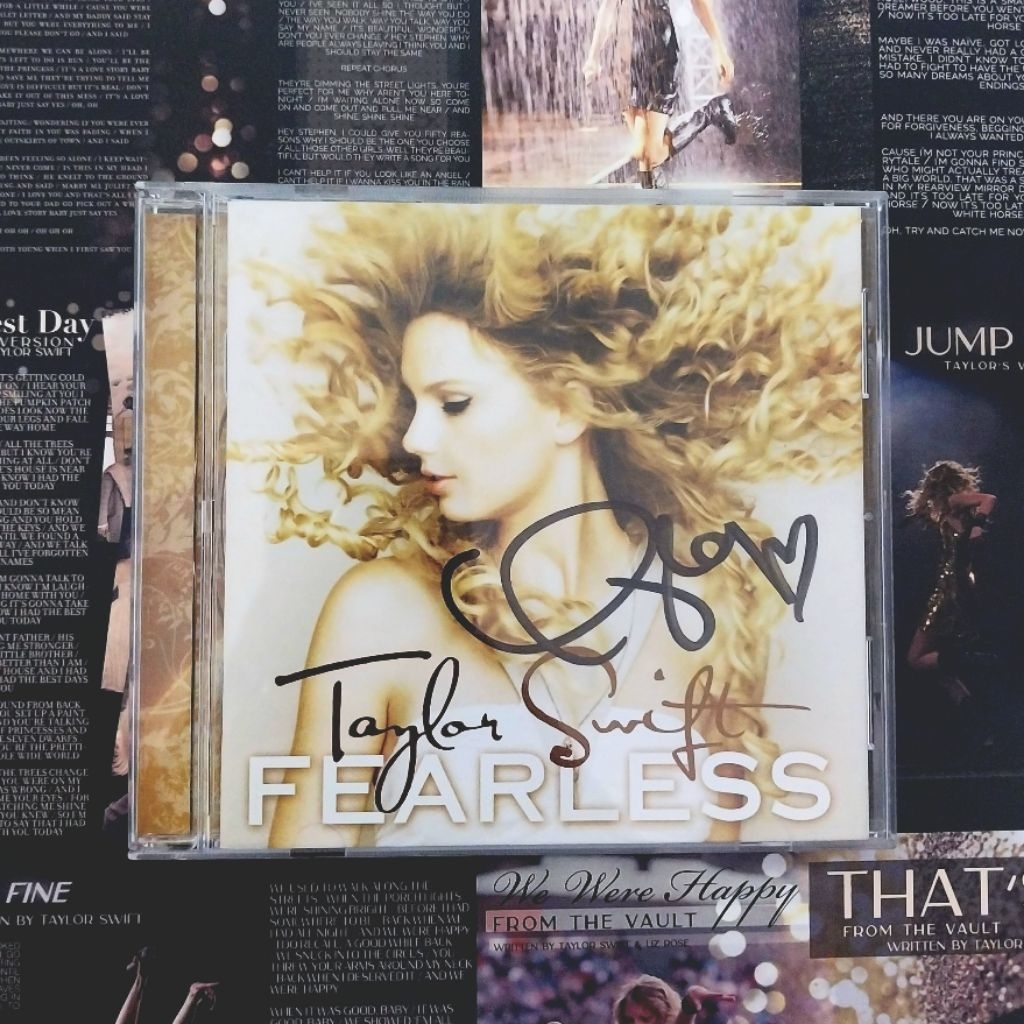 [SIGNED] Taylor Swift Signed Fearless CD OG Official Merch Merchandise Album CD