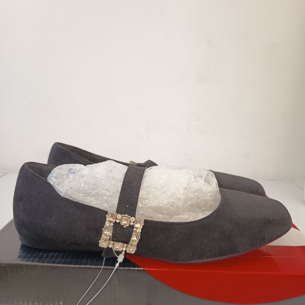 PAYLESS Flat Shoes Black Nine West Sepatu Wanita Full Hitam Formal Size 38