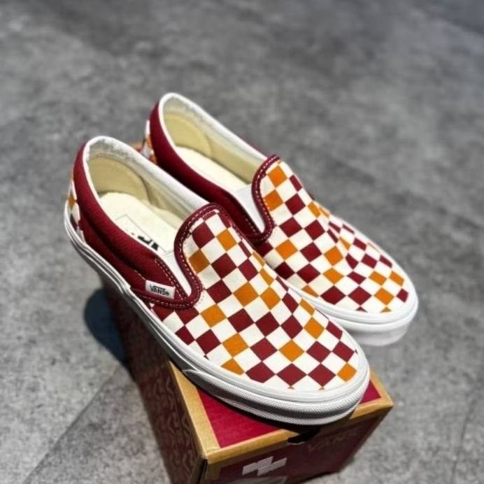 VANS SLIP ON TRI TONE CHECKERBOARD RED ORIGINAL RESMI