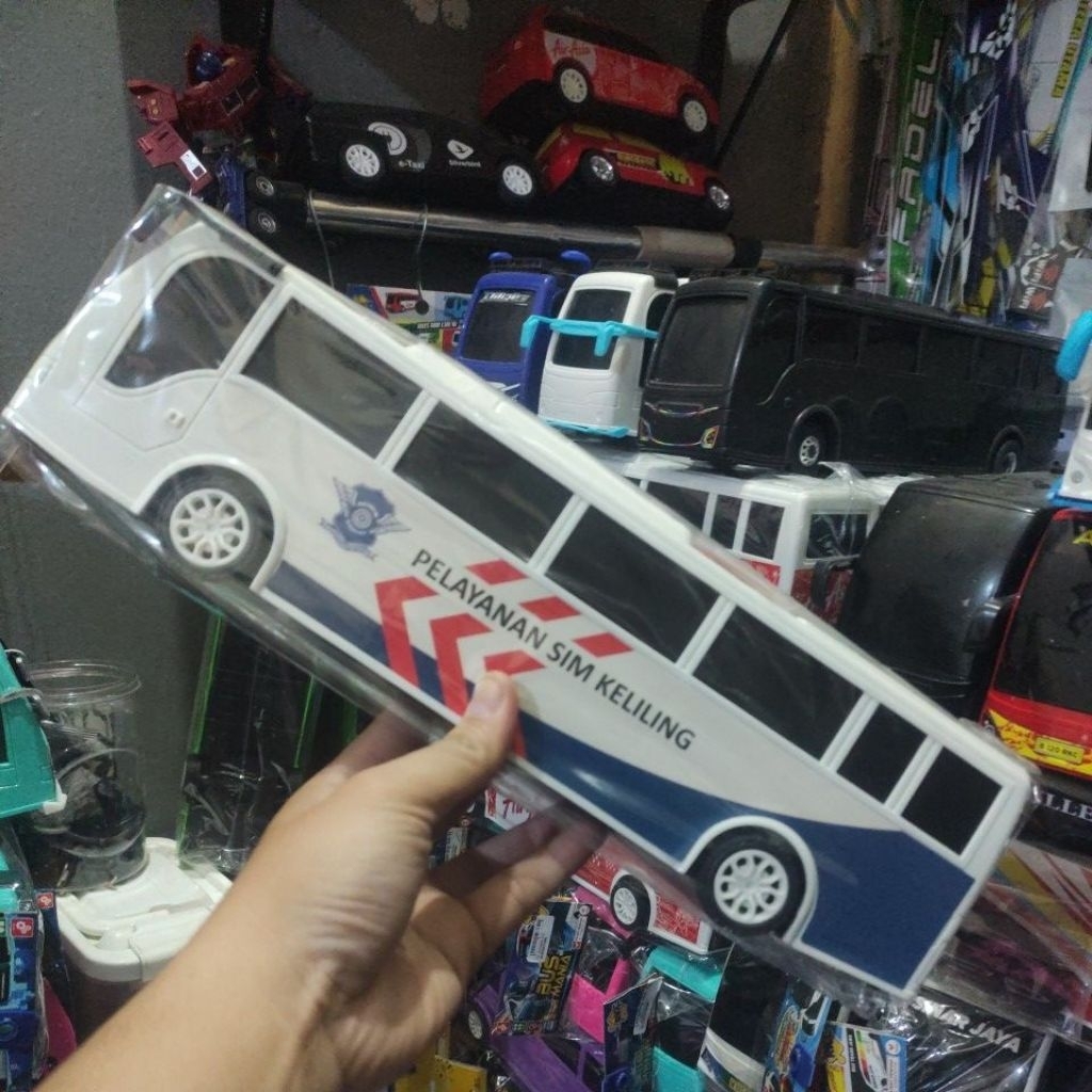 BUS RKC ANEKA VARIAN MAINAN MOBIL BUS RKC
