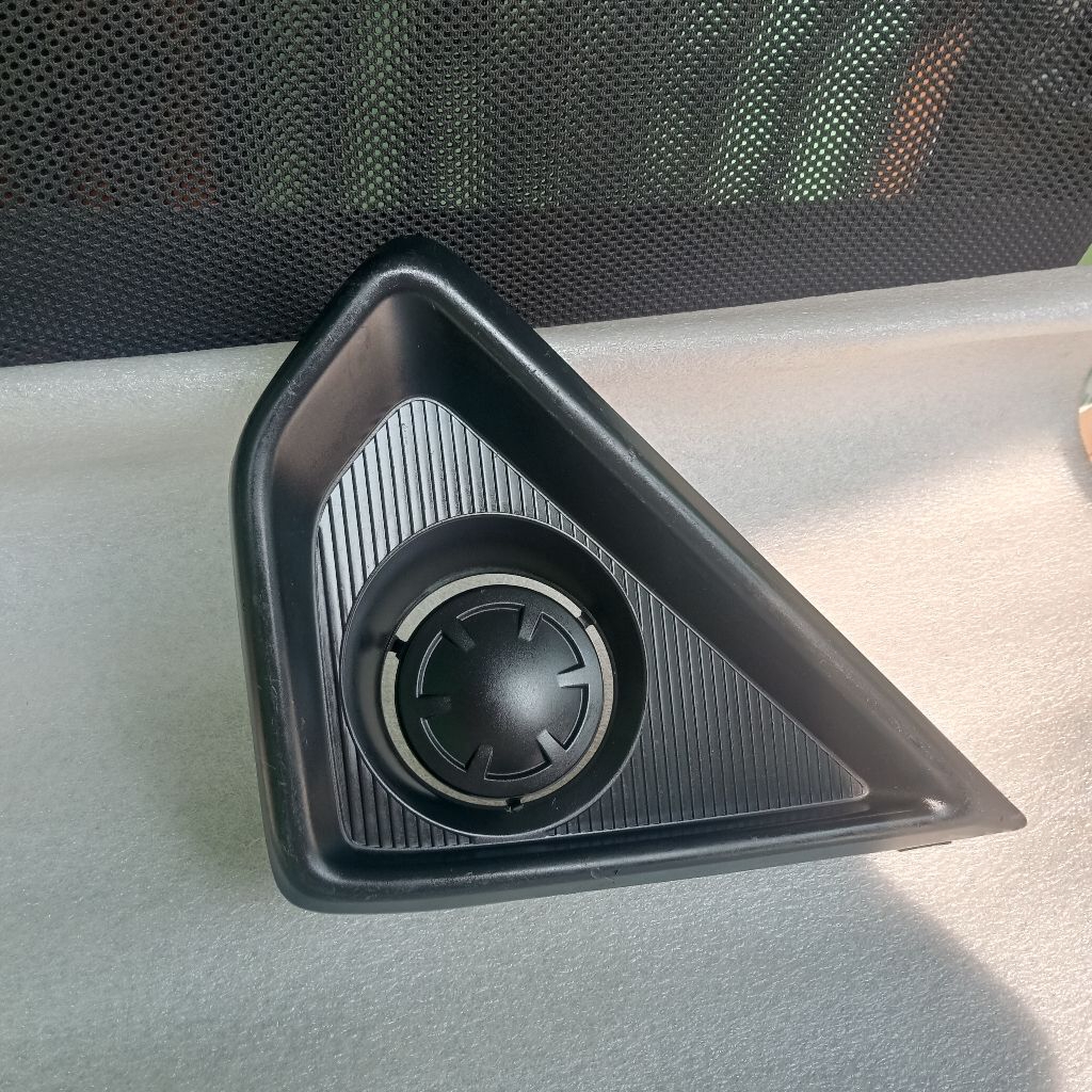 Cover Foglamp Fog Lamp Moulding Bemper Depan Kanan Sigra 2019 - 2024 ORIGINAL