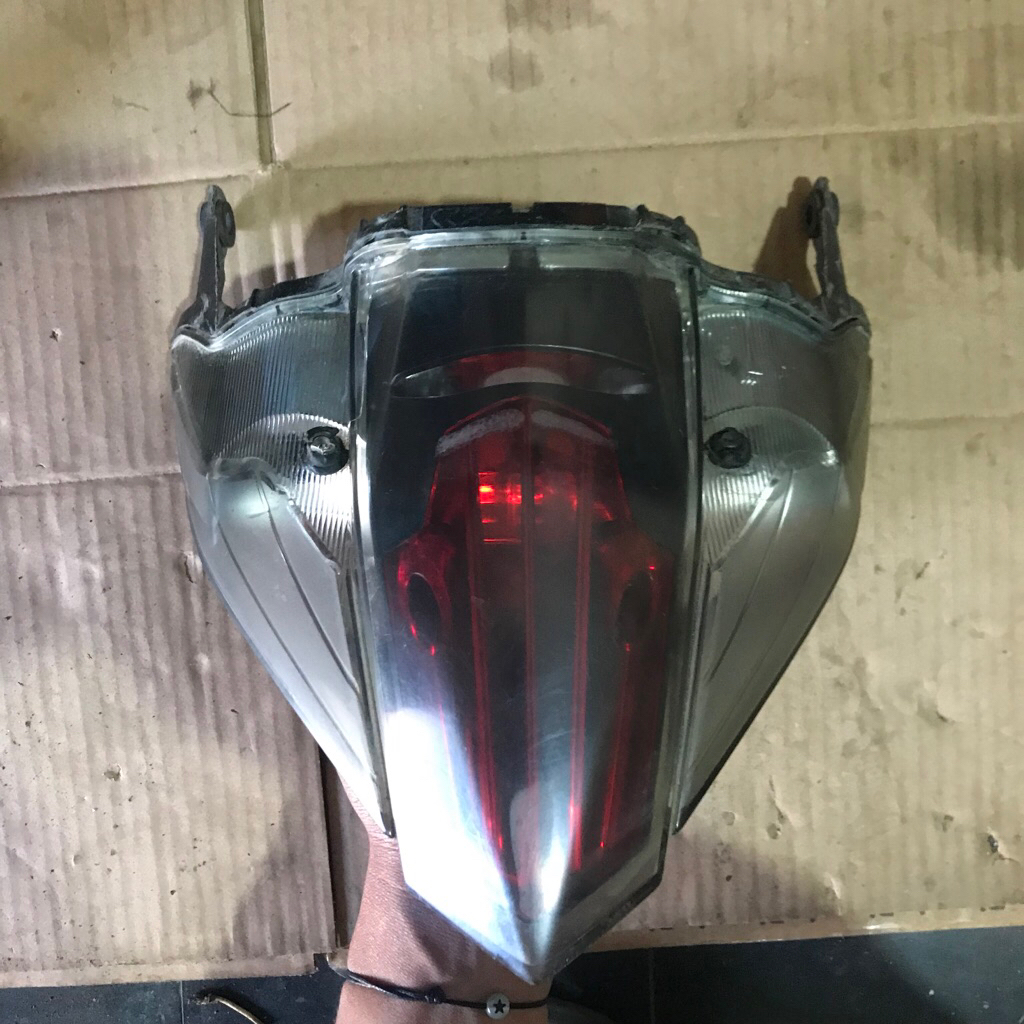 stoplamp/Lampu rem belakang MX New 135 Original Second