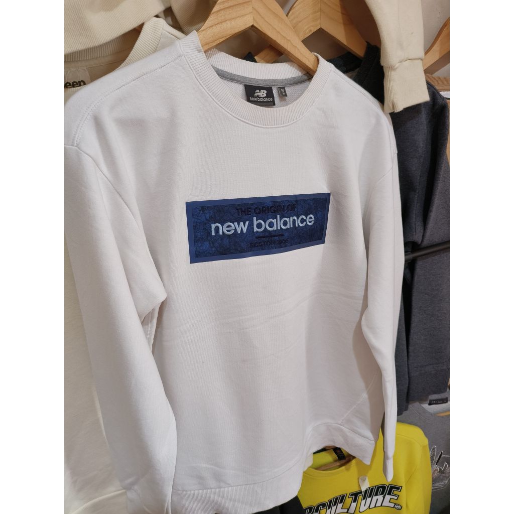 crewneck second NB bordir