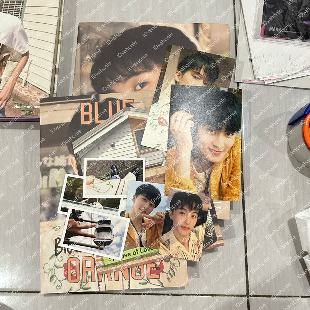 PHOTOBOOK HAECHAN BLUE TO ORANGE SET (baca desk)