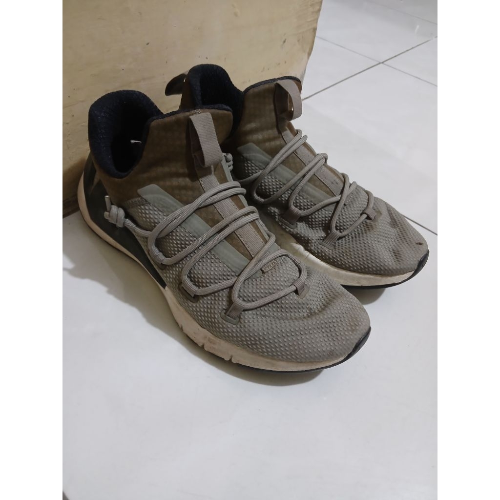 sepatu preloved / sepatu pria / sepatu.