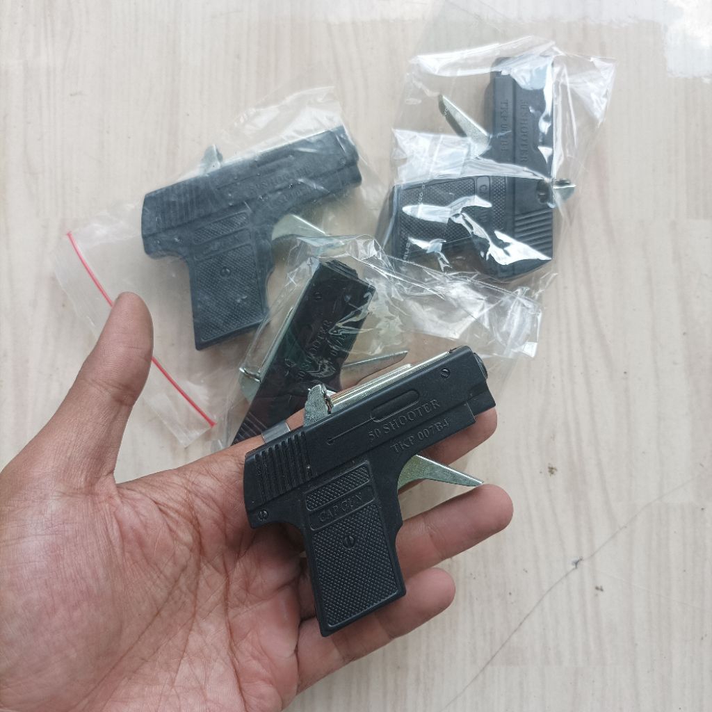 Vintage Mainan Jadul Pistol Dompis Gobis New Old Stock