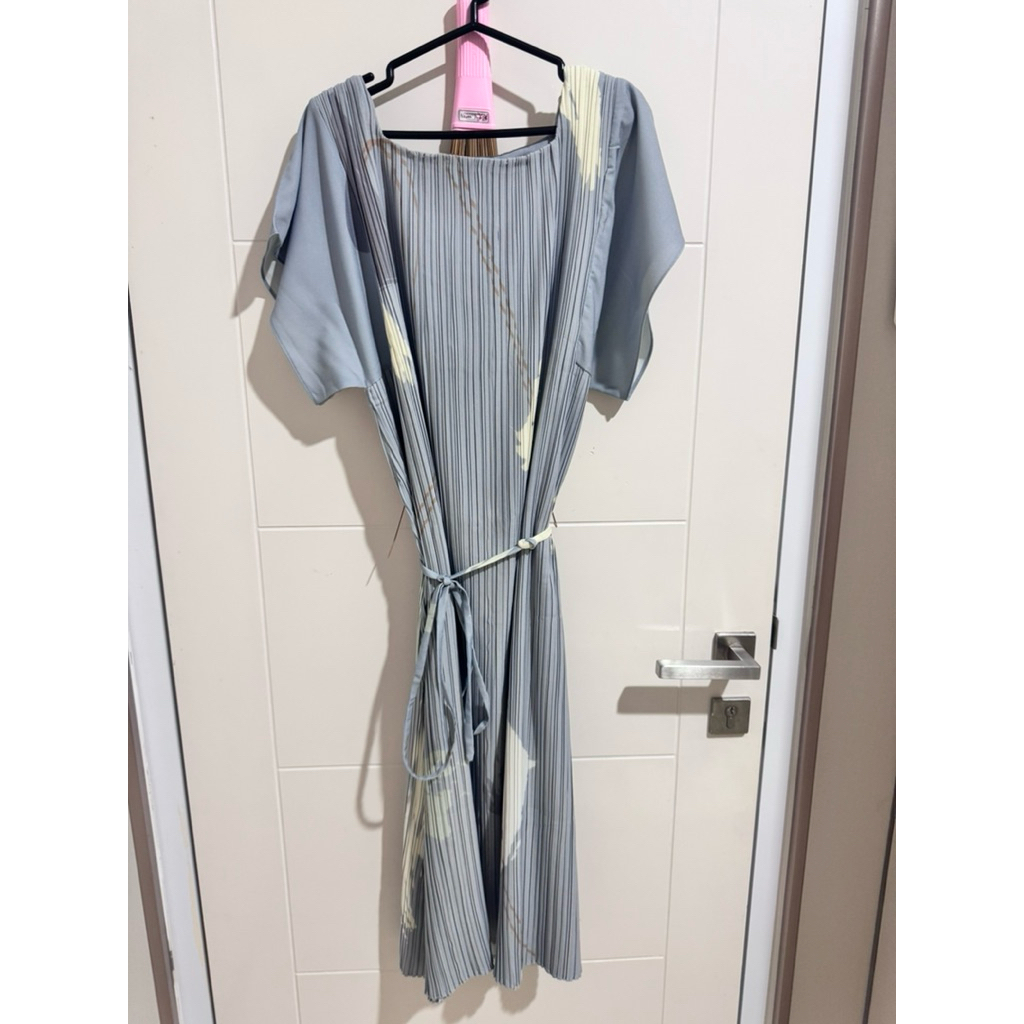 dress posh the label / dress posh the label second / dress wanita second