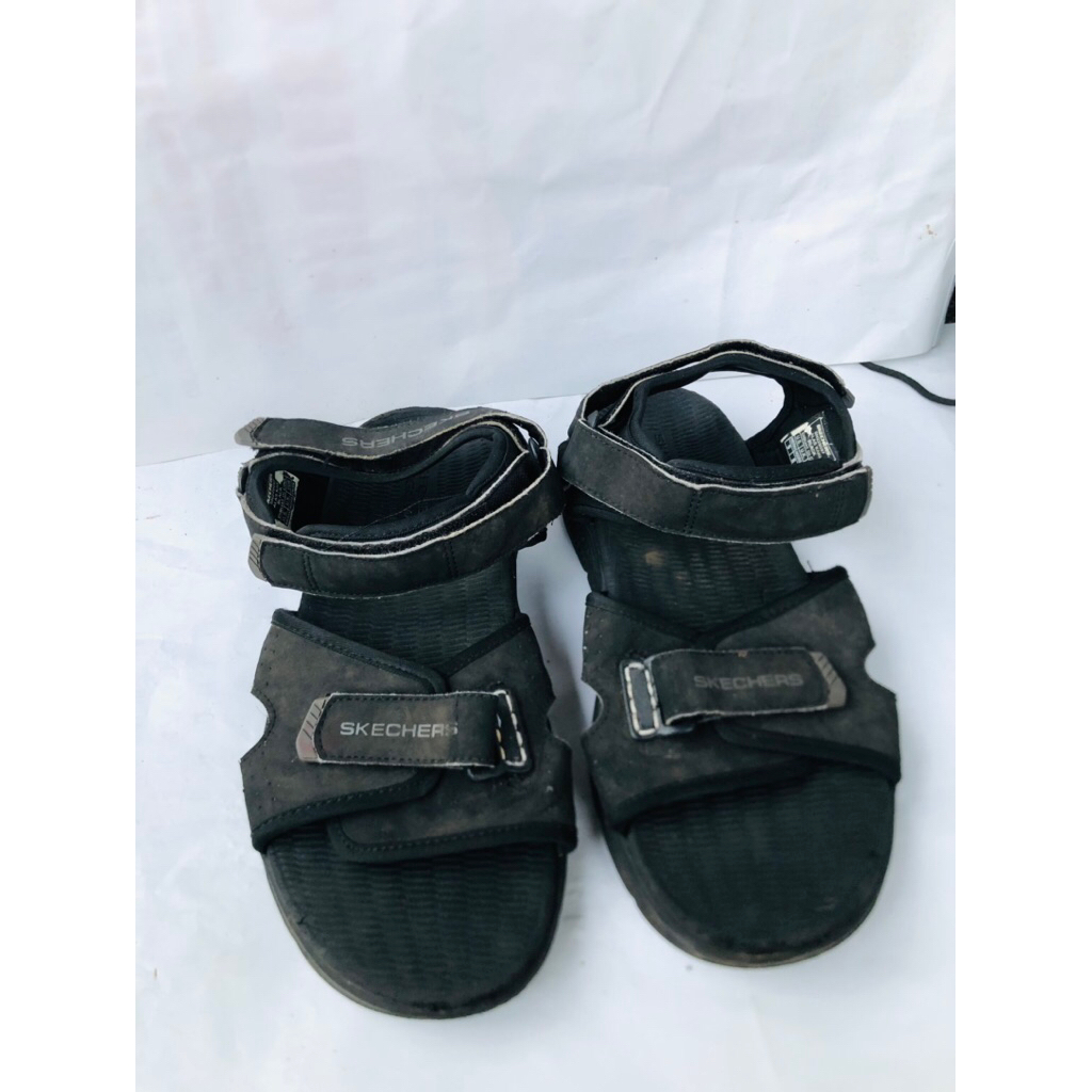sandal gunung skechers second uk42