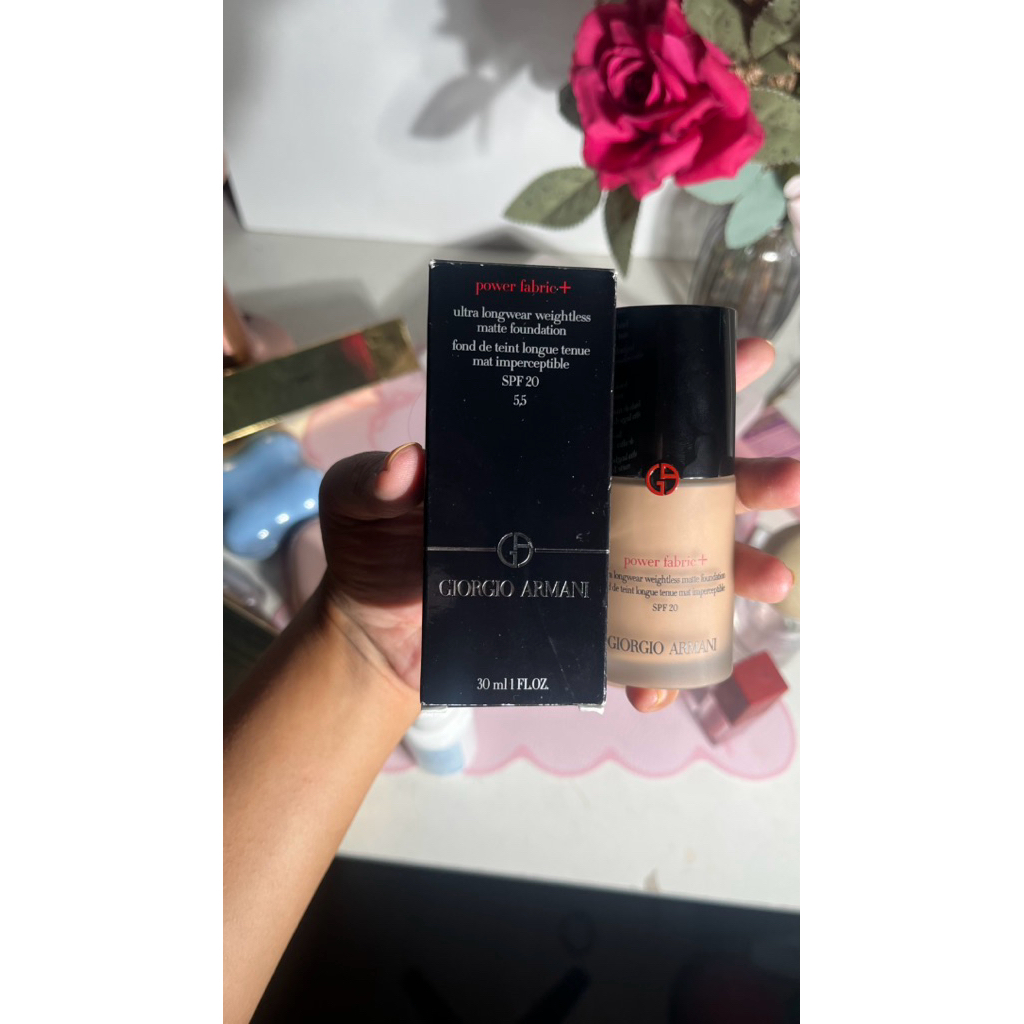 Giorgio Armani Power fabric foundation