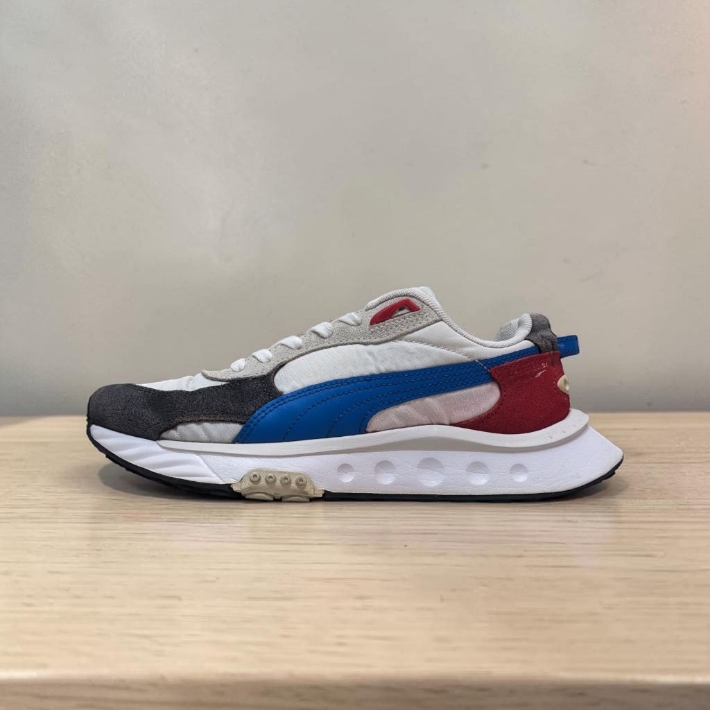 sepatu Puma wild rider rolling size 41 PL
