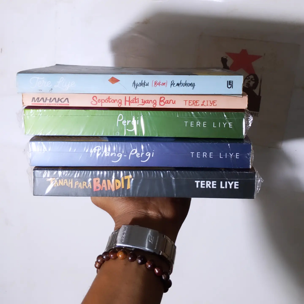 (Novel Remaja) Andrea Hirata Laskar Pelangi | Sang Pemimpi | Edensor | Maryamah Karpov | Cinta di Da