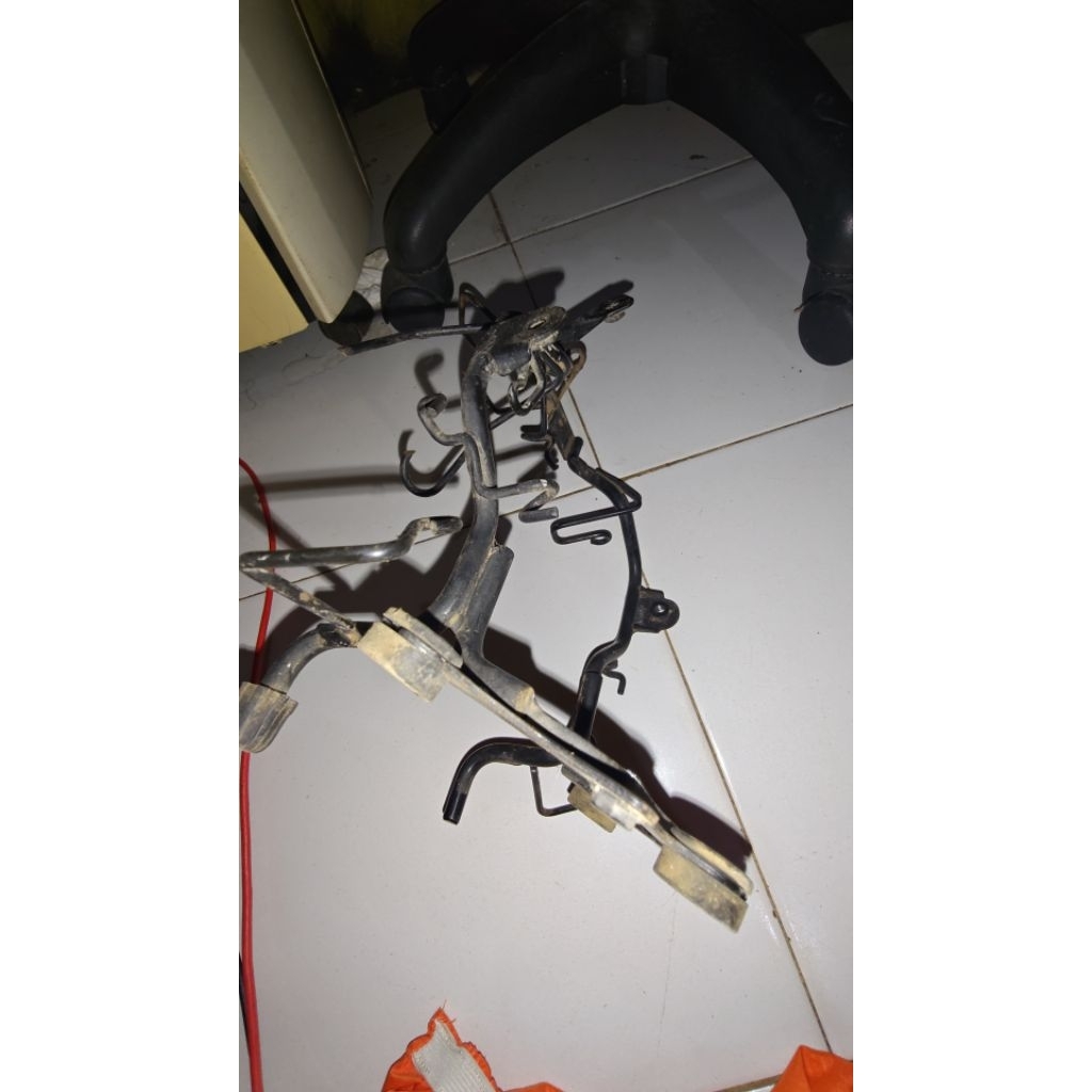 breket depan headlamp yamaha byson karbu copotan original