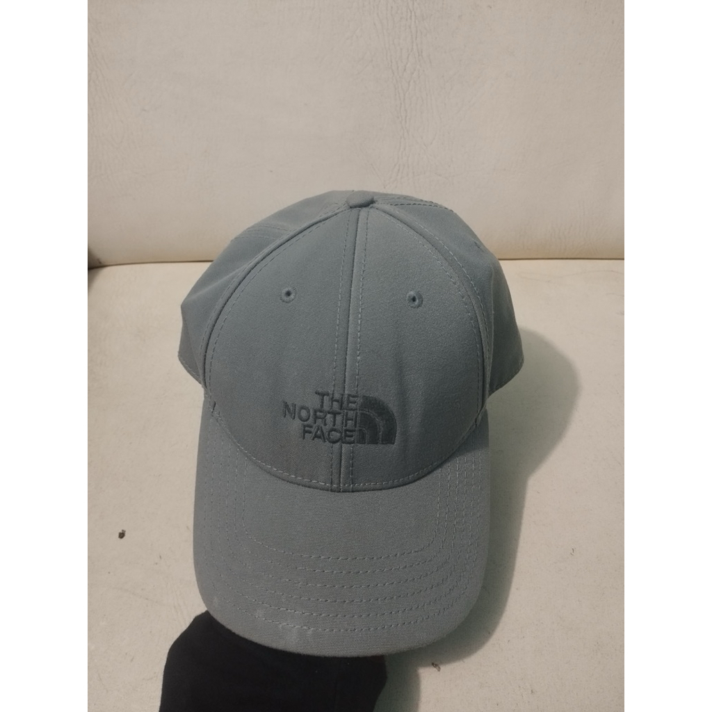 preloved Topi the north face unisex recycled 66 classic hat ORI