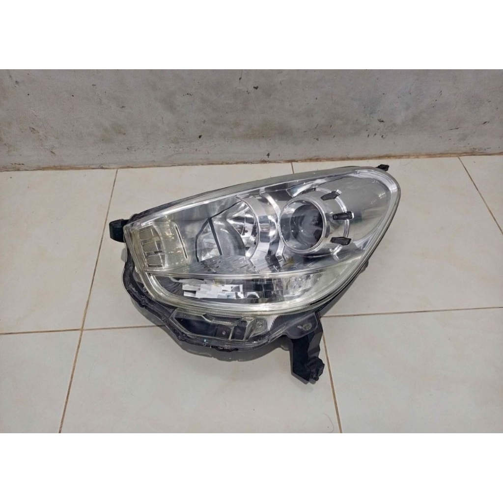 headlamp lampu depan daihatsu sirion 2012 up original