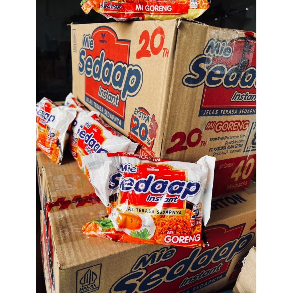 Macam macam mie instan isi 6 pcs, mie goreng atau mie kuah soto varian siapa aja