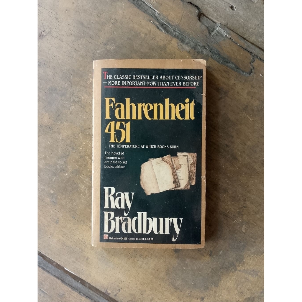 Buku Novel Import Science Fiction Fahrenheit 451 - Ray Bradbury