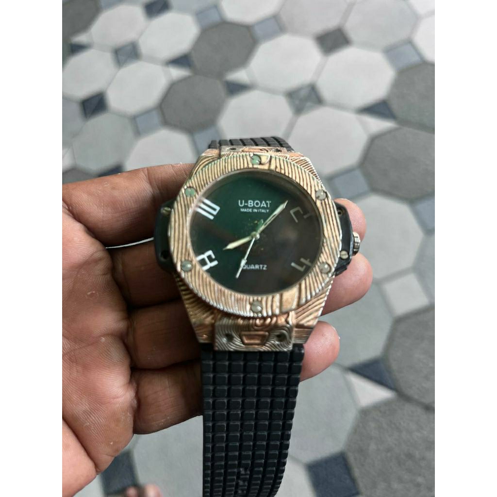 Jam Tangan U-Boat