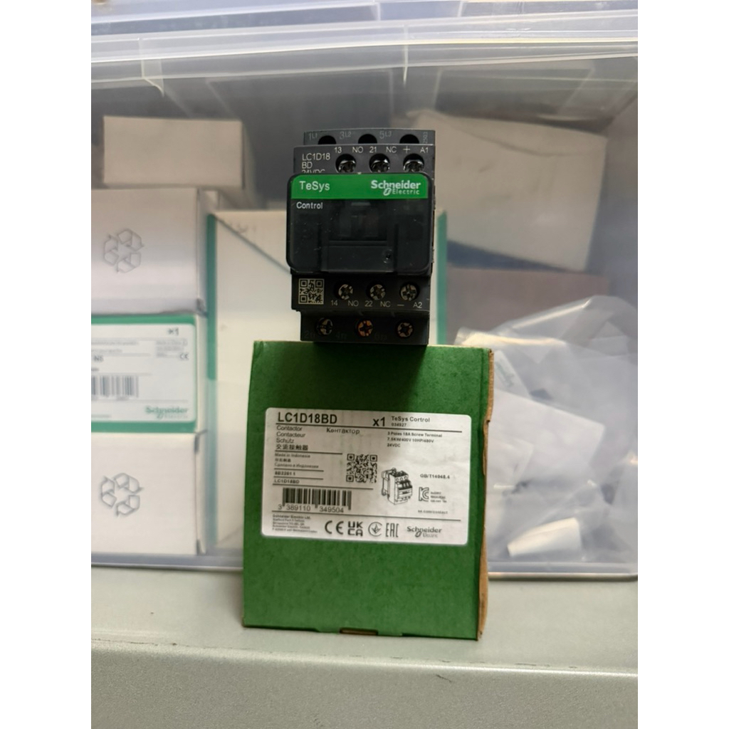 kontaktor LC1D18BDSchneider / Contactor Schneider LC1D18BD