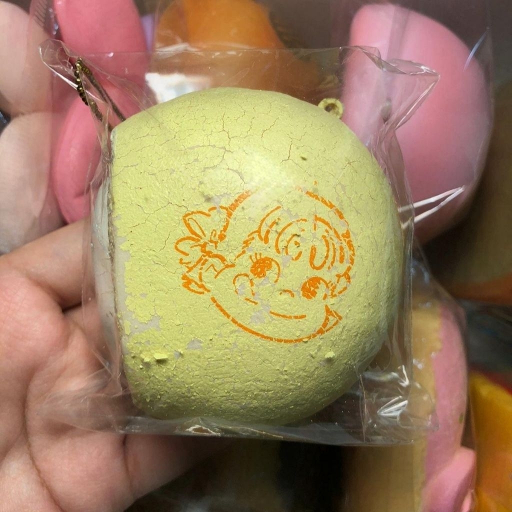 peko chan cream bun squishy