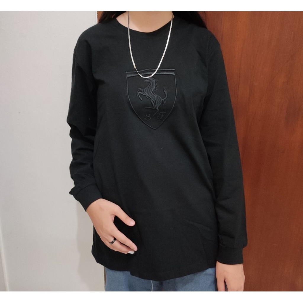 Longsleeve Puma x Ferrari Lengan Panjang Hitam Polos Bordir Kuda Kualitas Premium Size M LD 100cm Ba