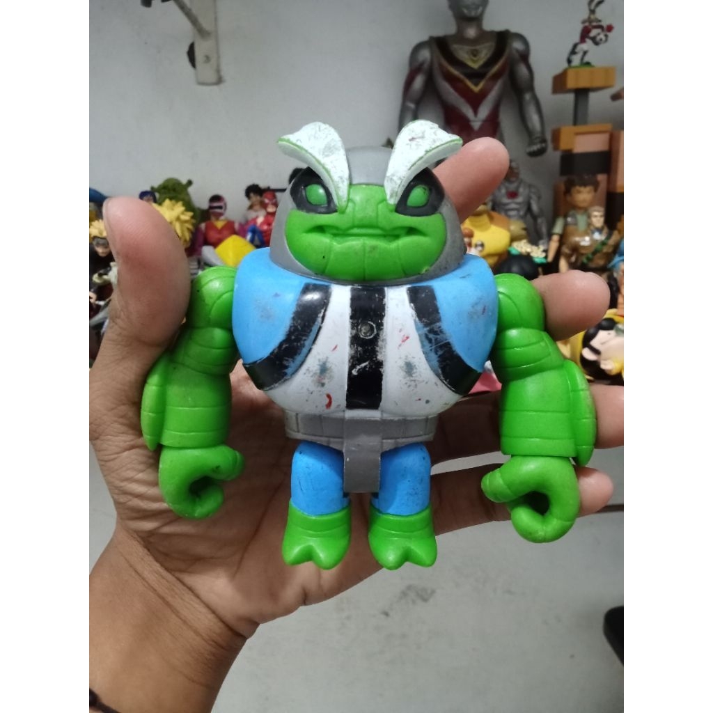 ACTION FIGUR BEN 10 KW (PRELOVE/BEKAS)