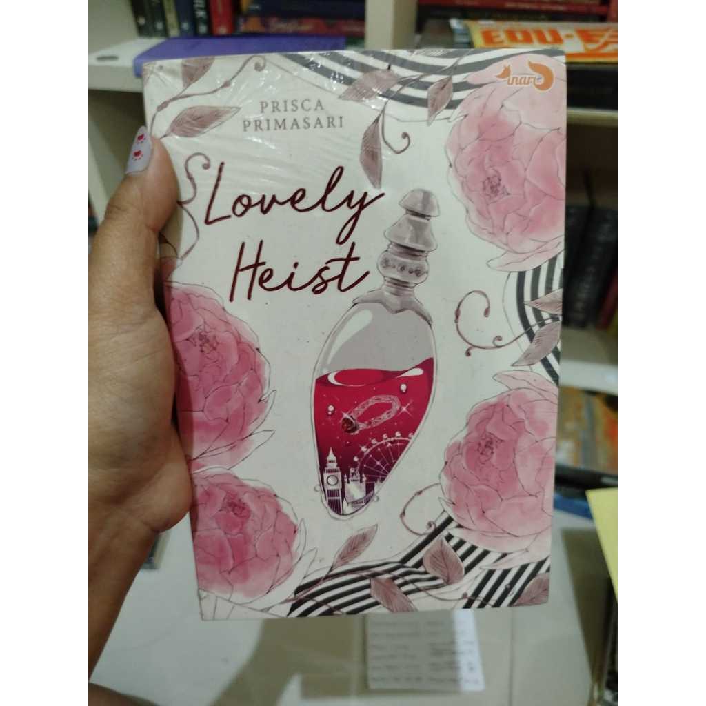 LOVELY HEIST BY PRISCA PRIMASARI