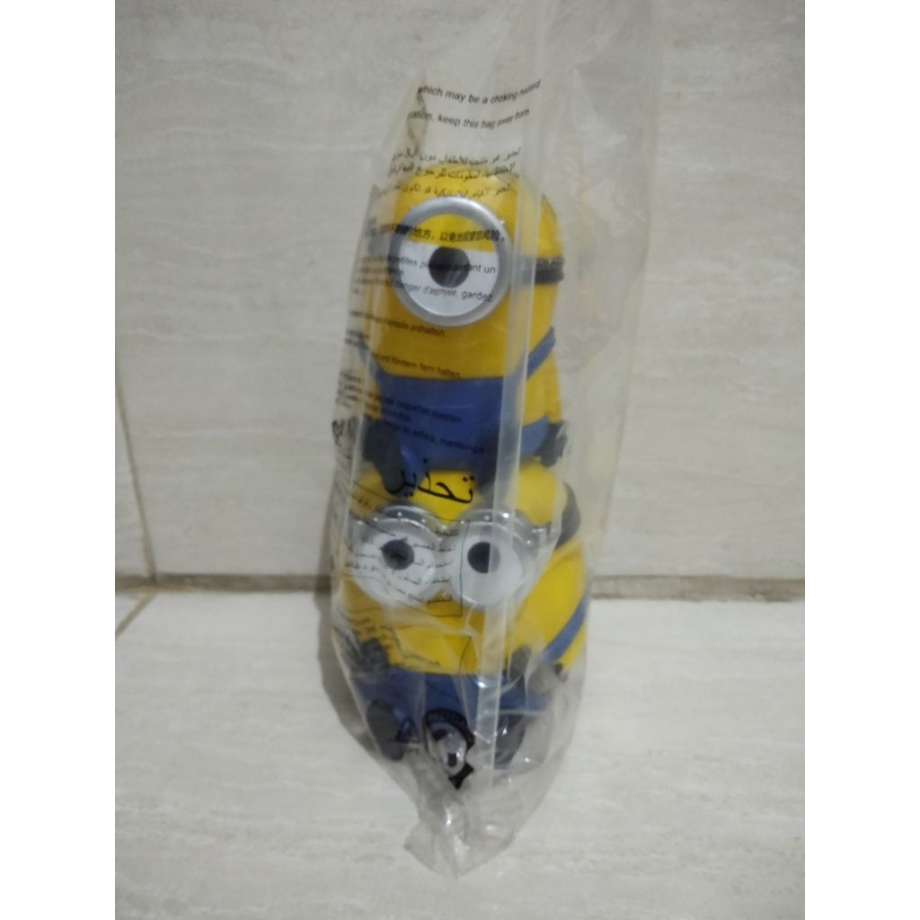 universal studio singapore tumbler minion / botol minum papoy minion ORIGINAL