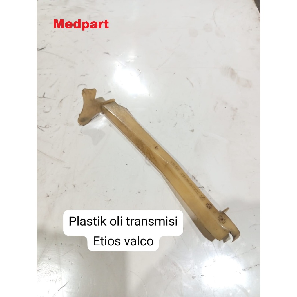 Plastik oli oil transmisi manual Toyota Etios Valco copotan original