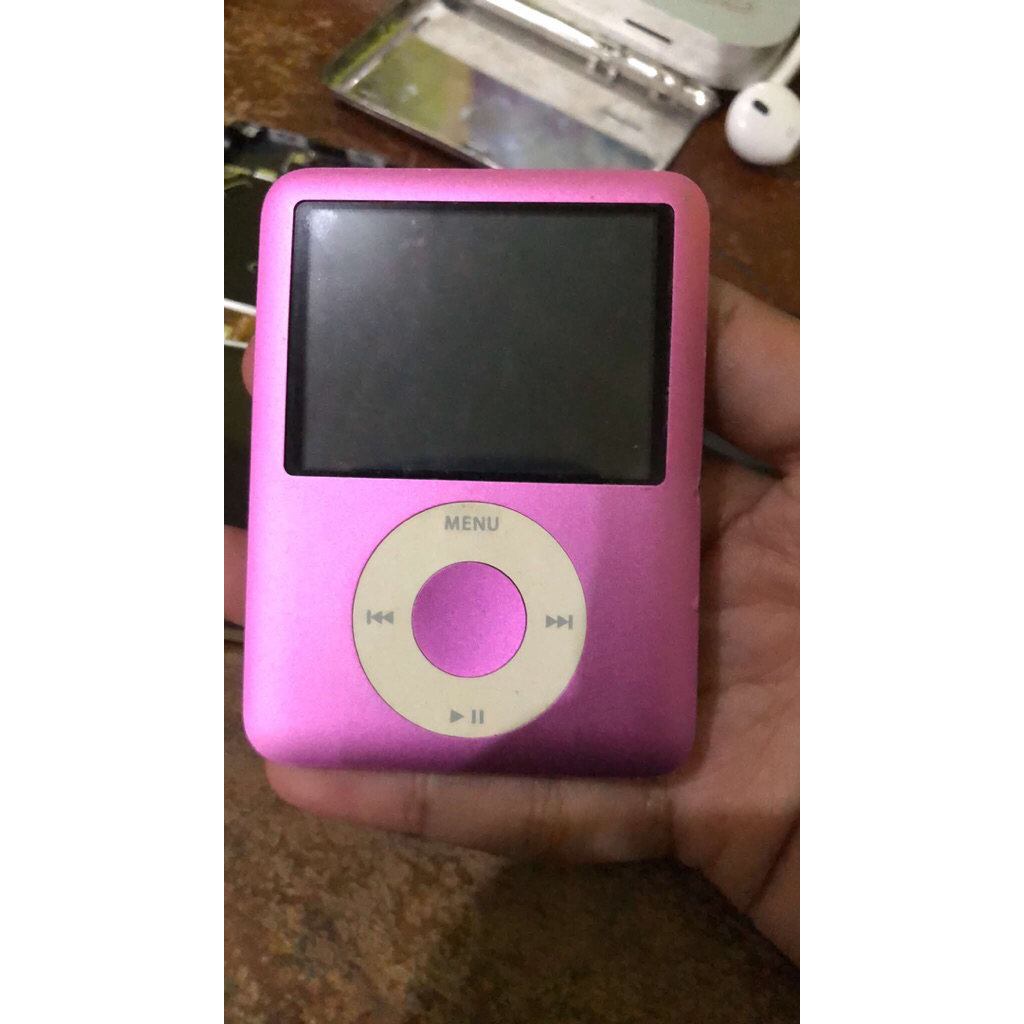 IPOD NANO 3 8GB