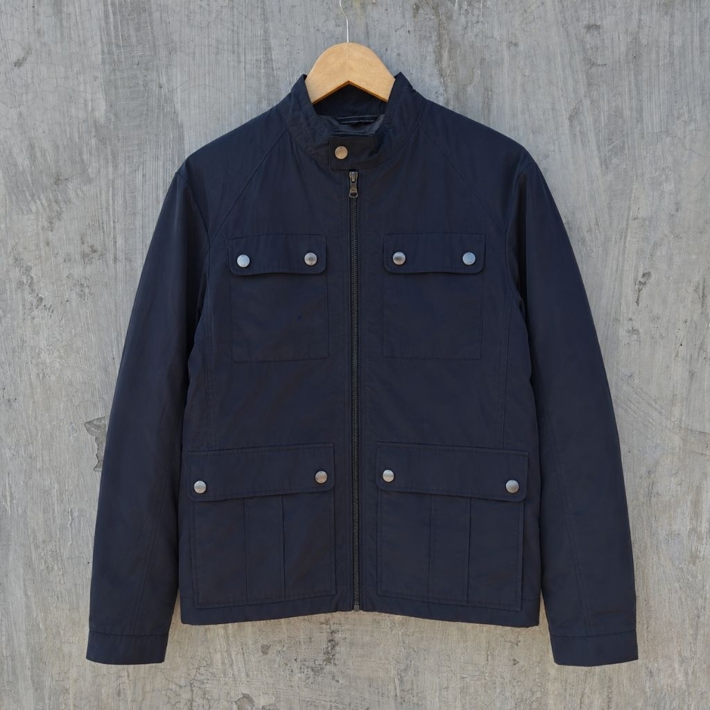 Jaket Semi Parka Hugo Boss (M)