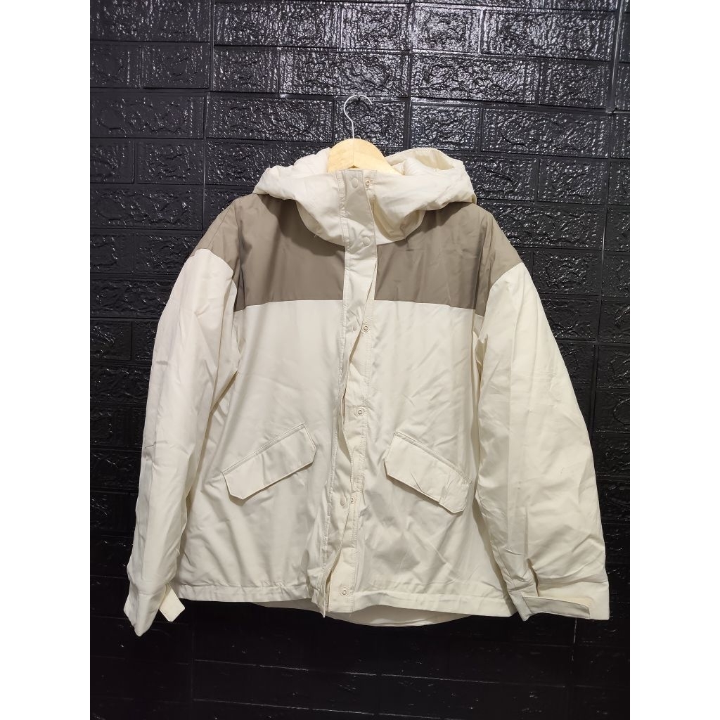 GU Uniqlo  Heat Padded Quilted Lined Winter Jacket two tone colors