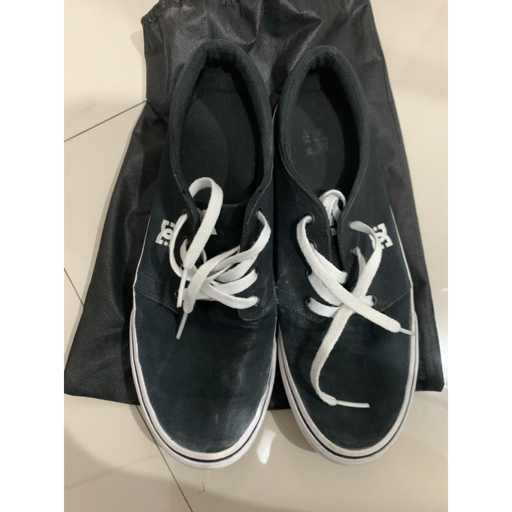 DC trase Size 43 Second Bekas Preloved Original