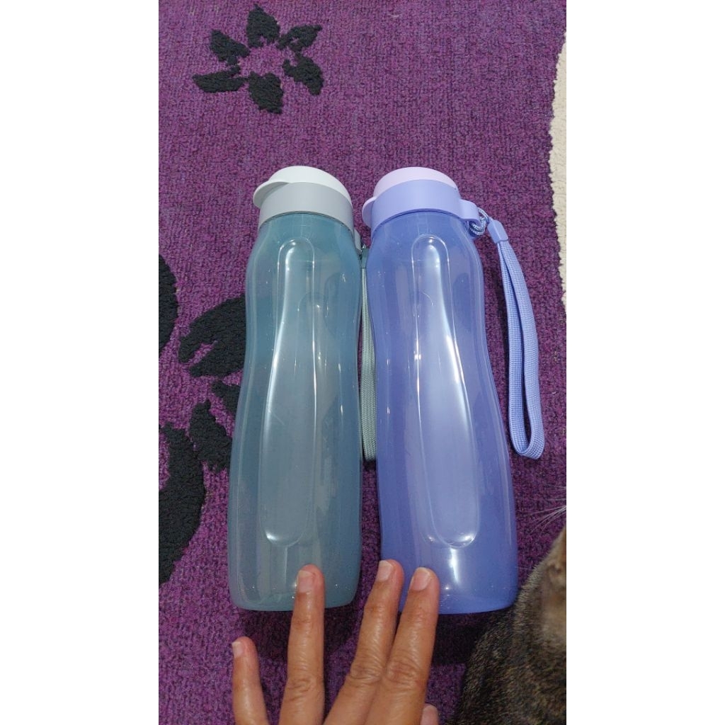 Botol 750 ml/eco Tupperware tutup flip