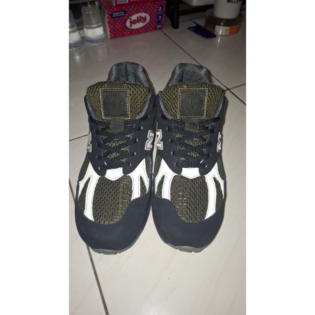 sepatu Nb 991 V2 X Stn Islnd size 44