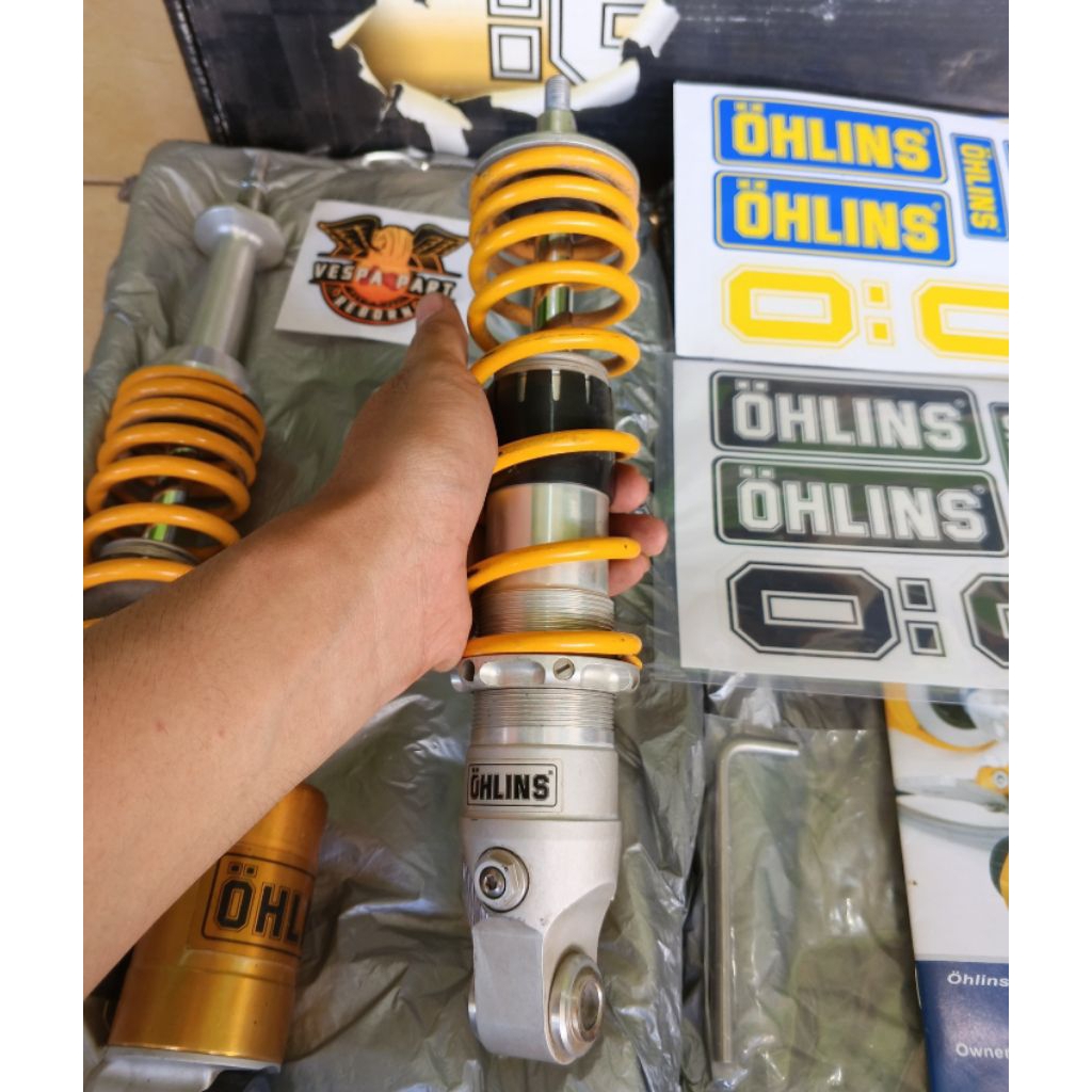 shock Ohlins P701 depan
