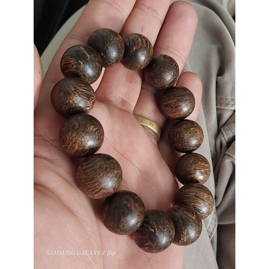 gelang  gaharu tiger kalimantan tarakan