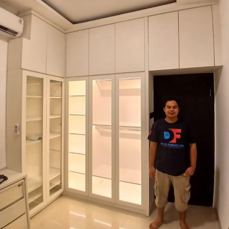 Custom Lemari Pakaian, Wardrobe, Walk-in closet HPL,  t 18mm | Anti Rayap & Jamur
