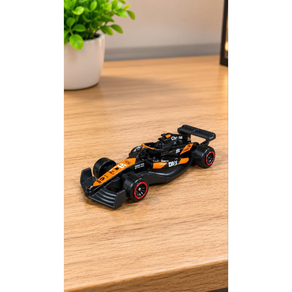 Koleksi Dan Mainan Miniatur Daicast Mobil Formula 1 Skala 1:64