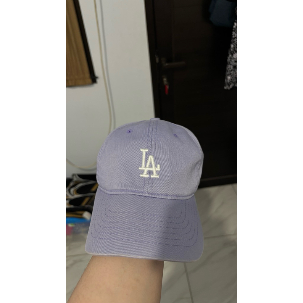 Topi MLB Ungu
