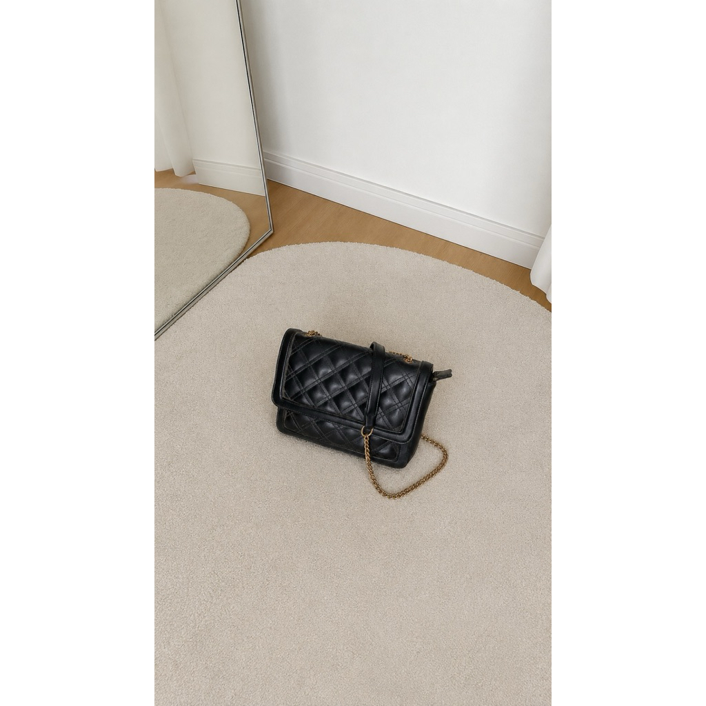 Preloved BerryBenka Shoulder Bag