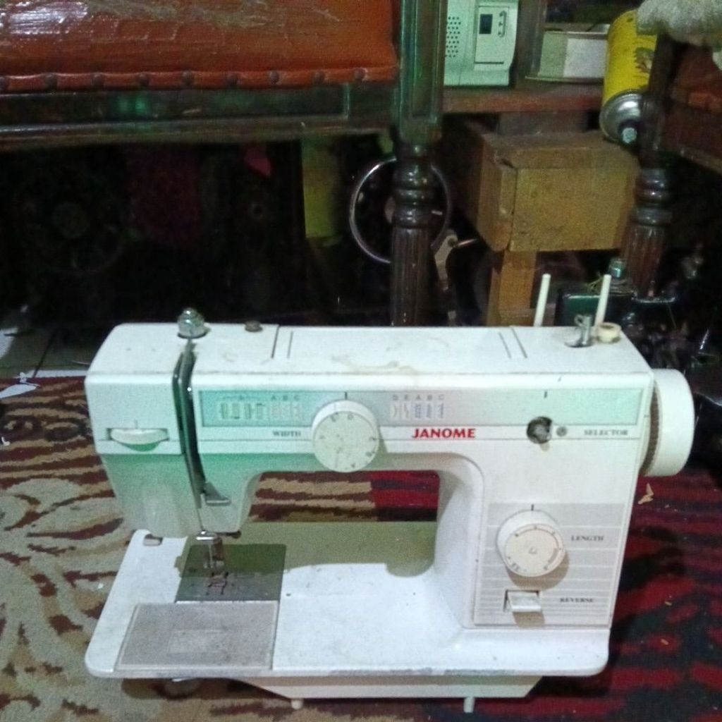 mesin Janome second model ns7220