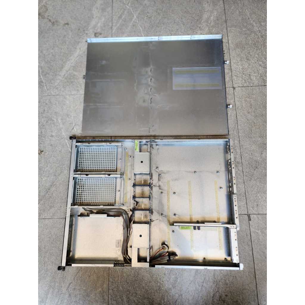 CASING SERVER RAK, RAK SERVER CASING