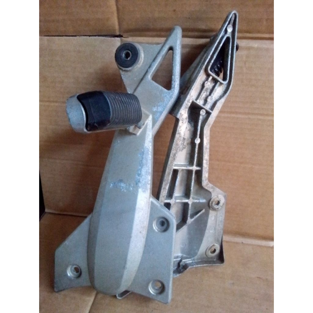 Foot step copotan Kawasaki ZX 130