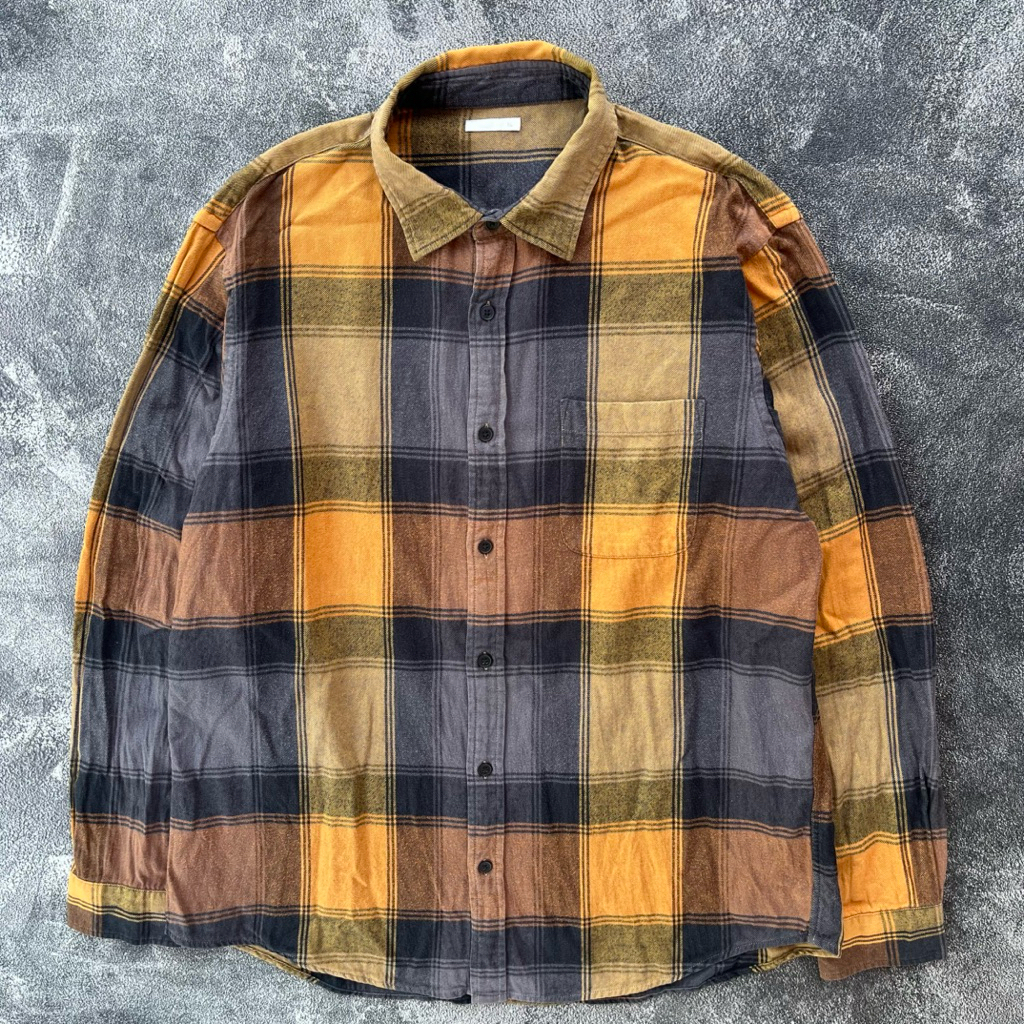 Gu Flannel Shirt