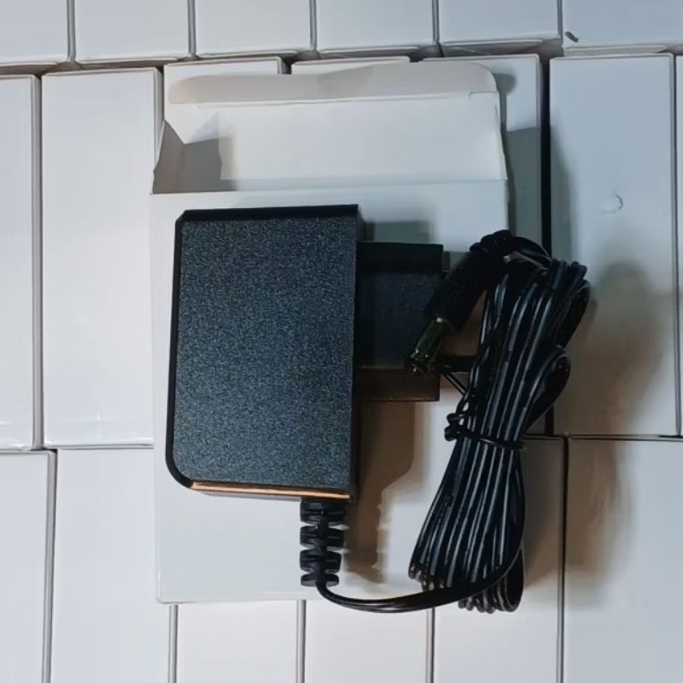 ADAPTOR  12V 1.5A ADAPTOR ROUTER MODEM CCTV ORIGINAL Dengan Dus