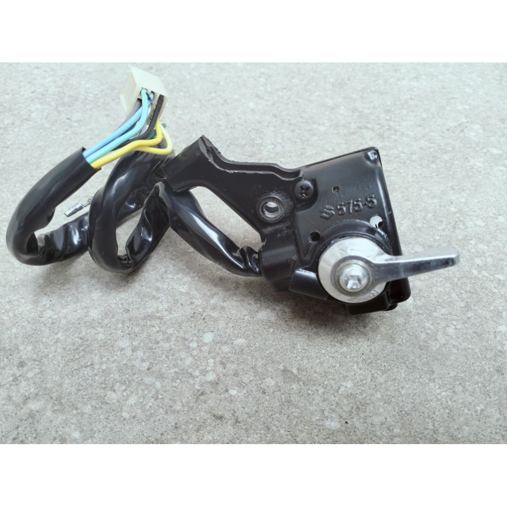 saklar holder kiri Suzuki trs115 gp100 gp125 gt100