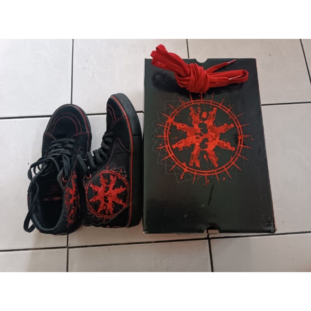 saint Barkley x burgerkill